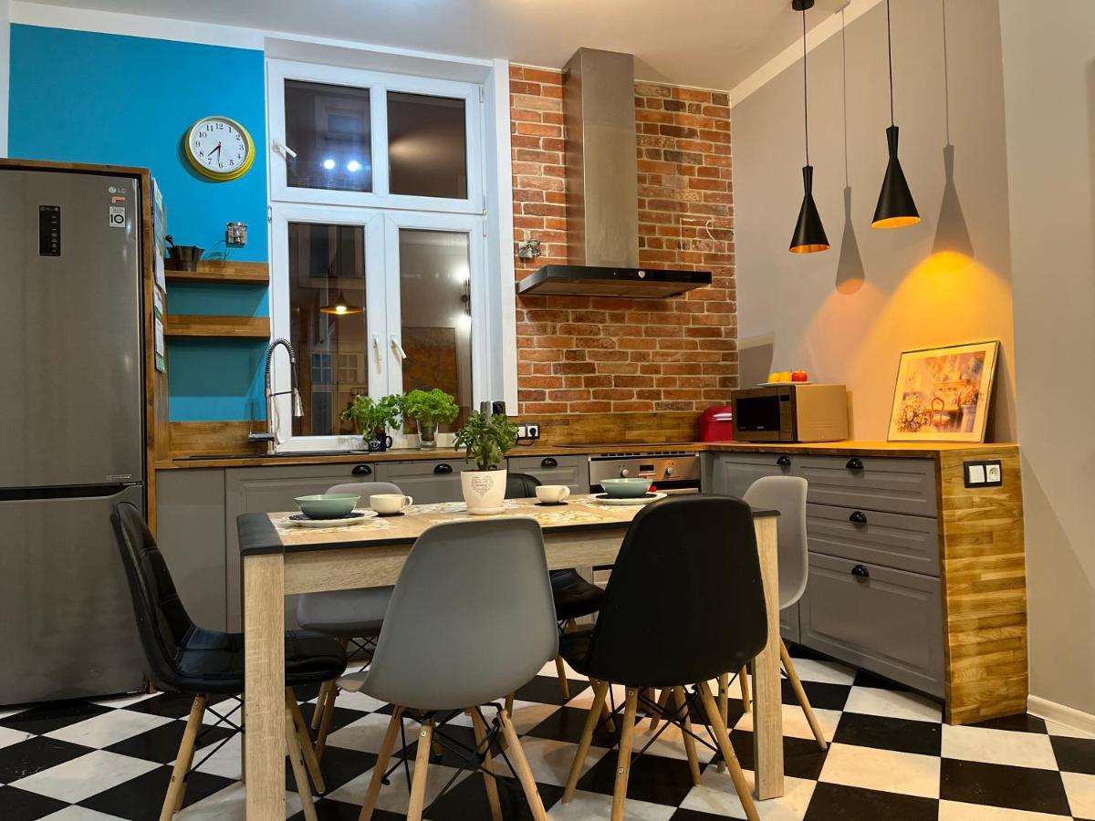 Apartament Przy Ratuszu Lägenhet Barczewo Exteriör bild